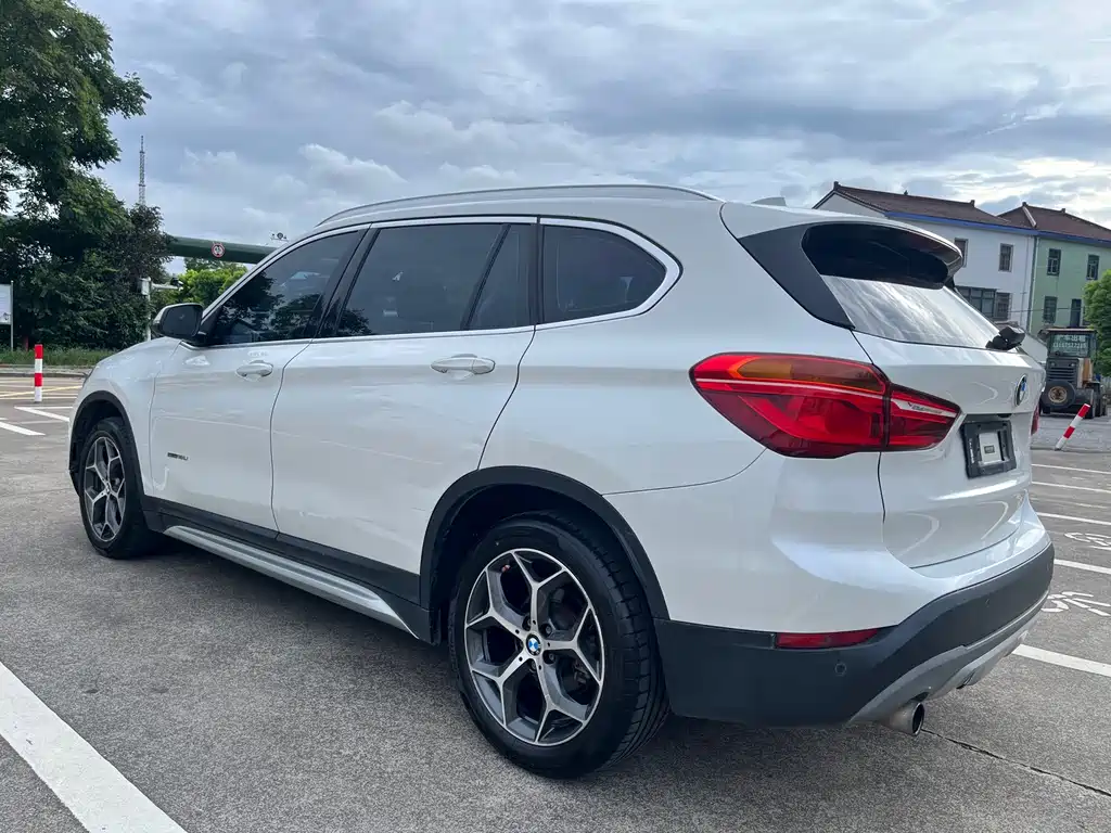 BMW X1 — миниатюра 4