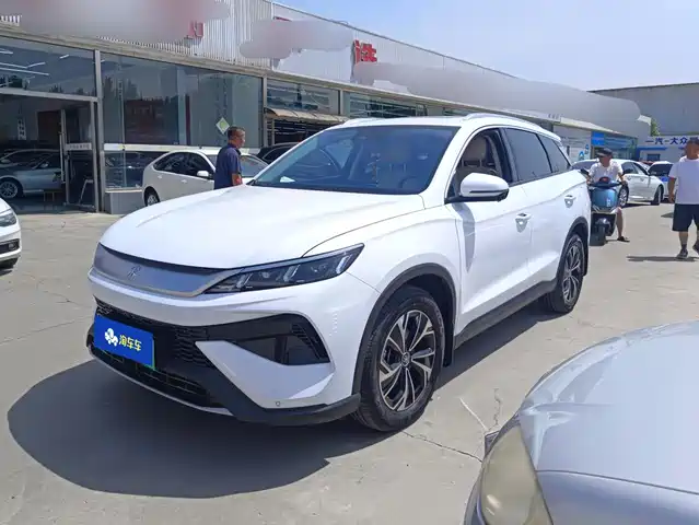 2025 BYD Song Plus