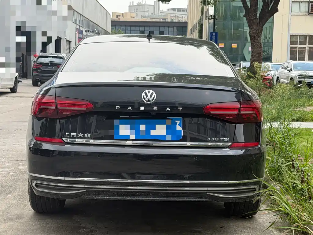 Volkswagen Passat — миниатюра 11