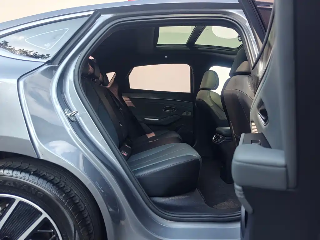 BYD Qin L — миниатюра 22