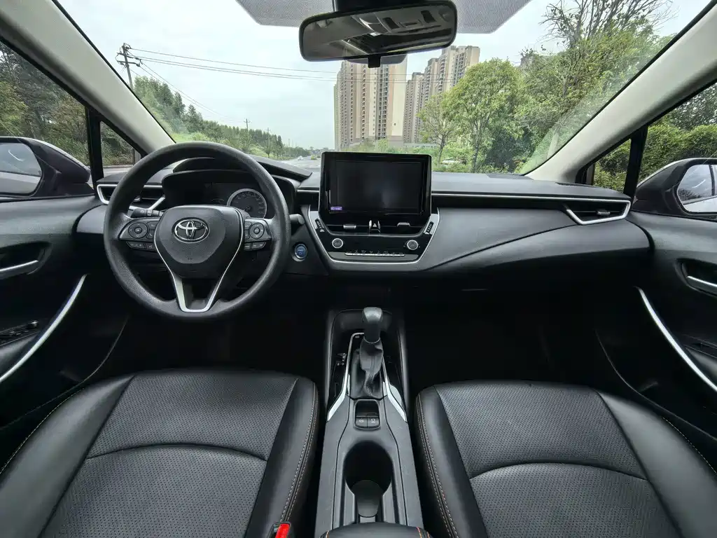 Toyota Corolla — миниатюра 8