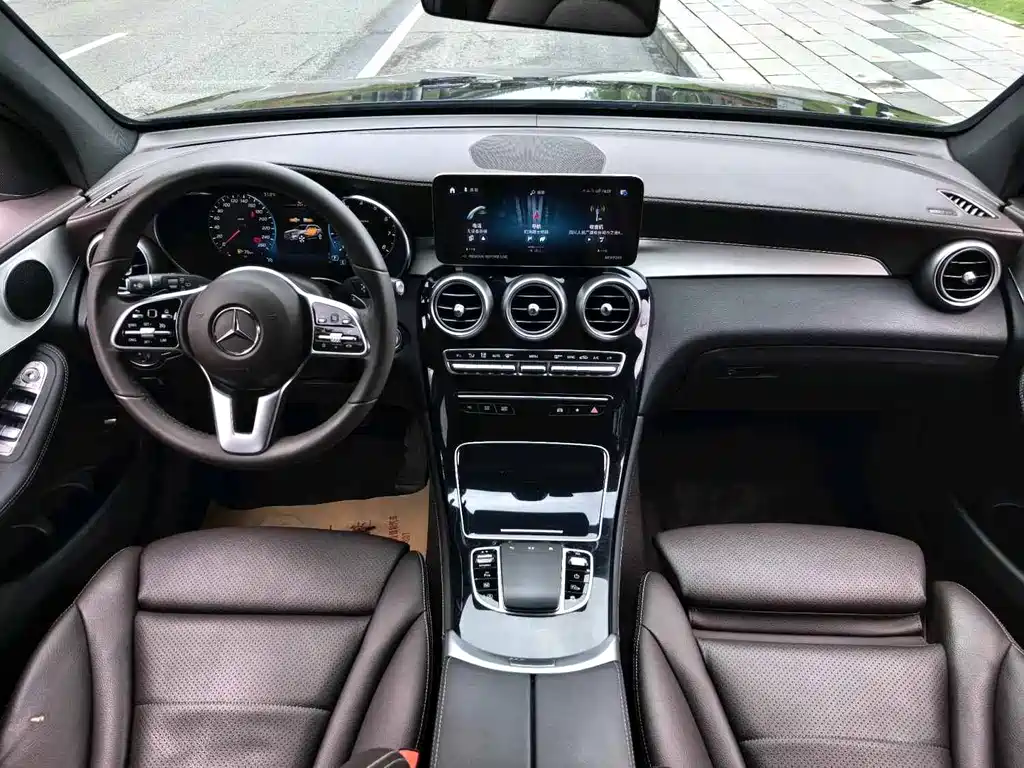 Mercedes-Benz GLC — миниатюра 5