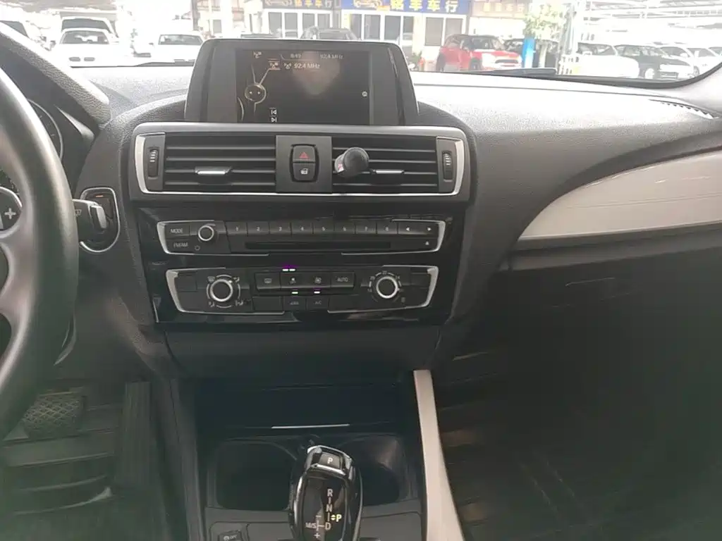 BMW 1 Series (Import) — миниатюра 13