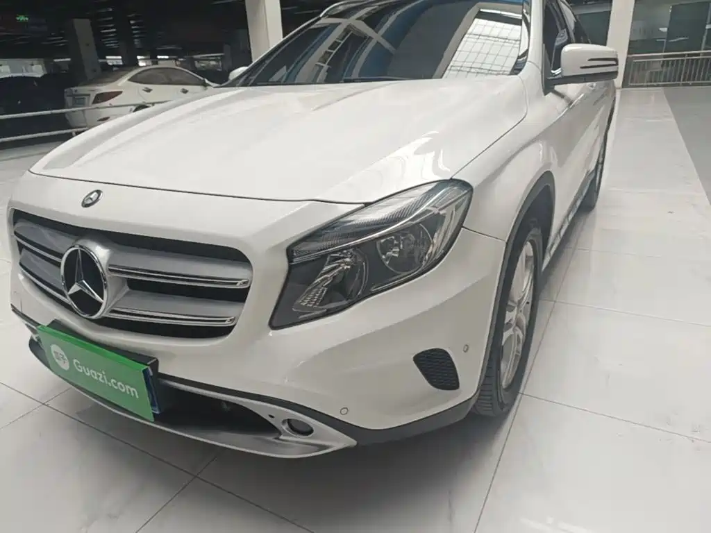 Mercedes-Benz GLA — миниатюра 24
