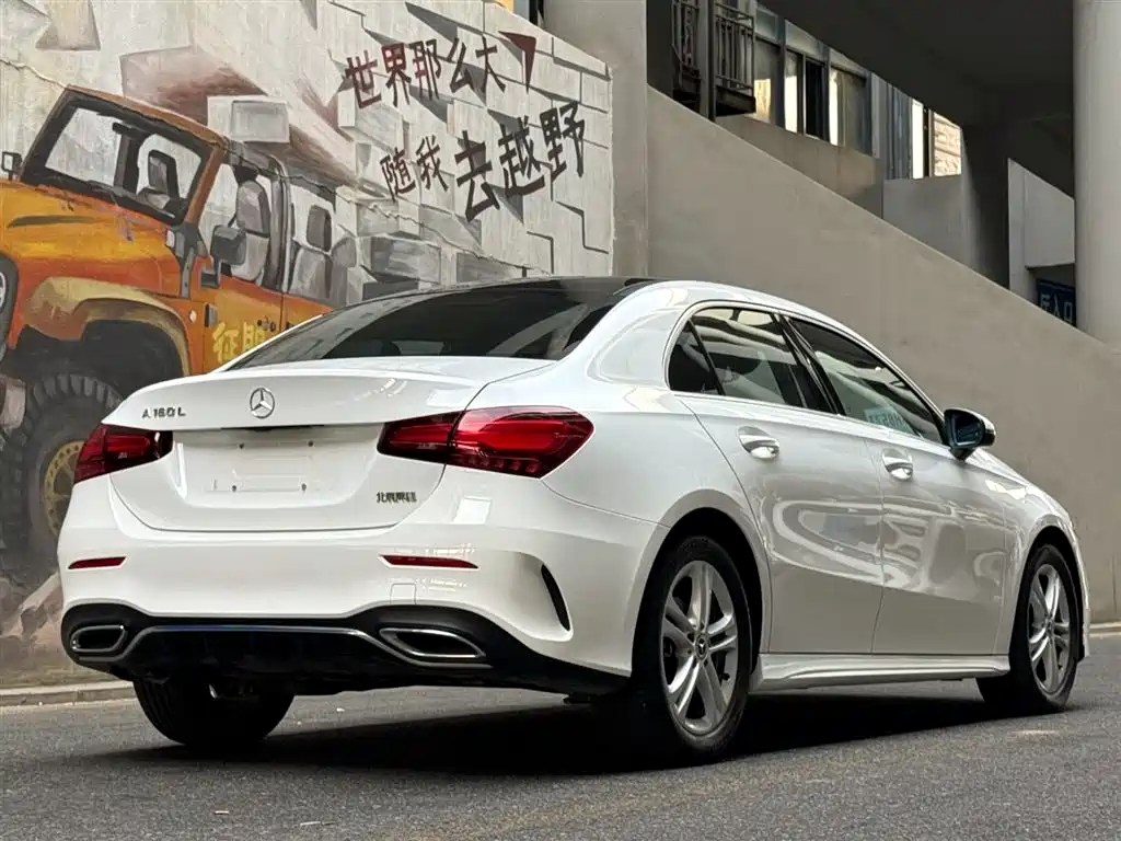 MERCEDES-BENZ A CLASS