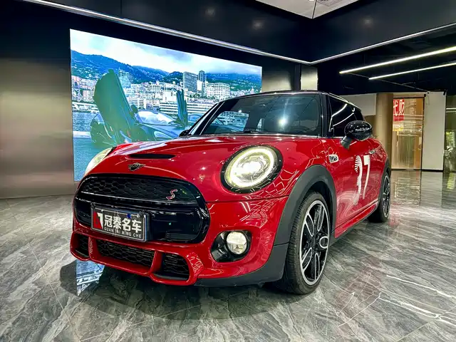 MINI  2019