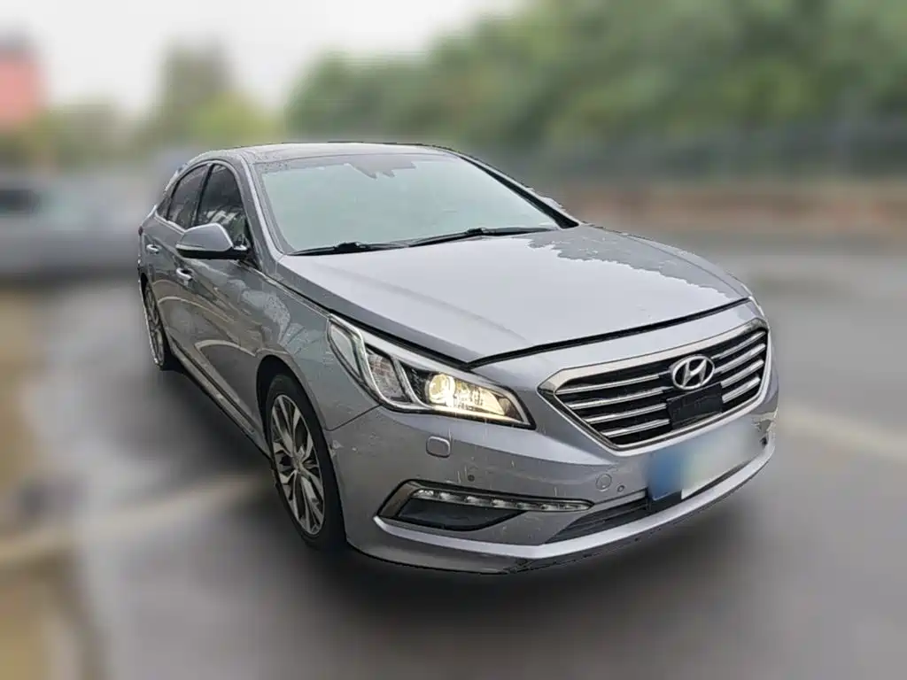 Hyundai Sonata — миниатюра 6