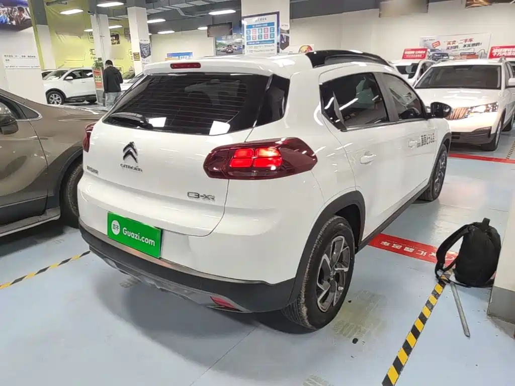 Citroen C3-XR — миниатюра 7