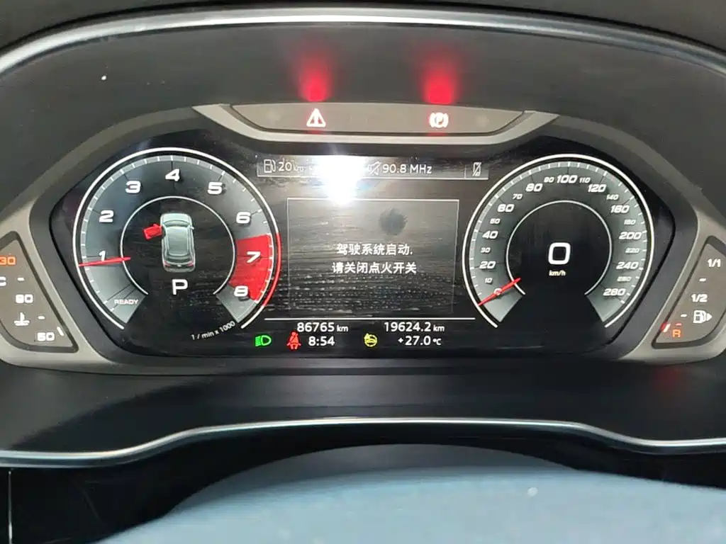 Audi Q3 — миниатюра 12