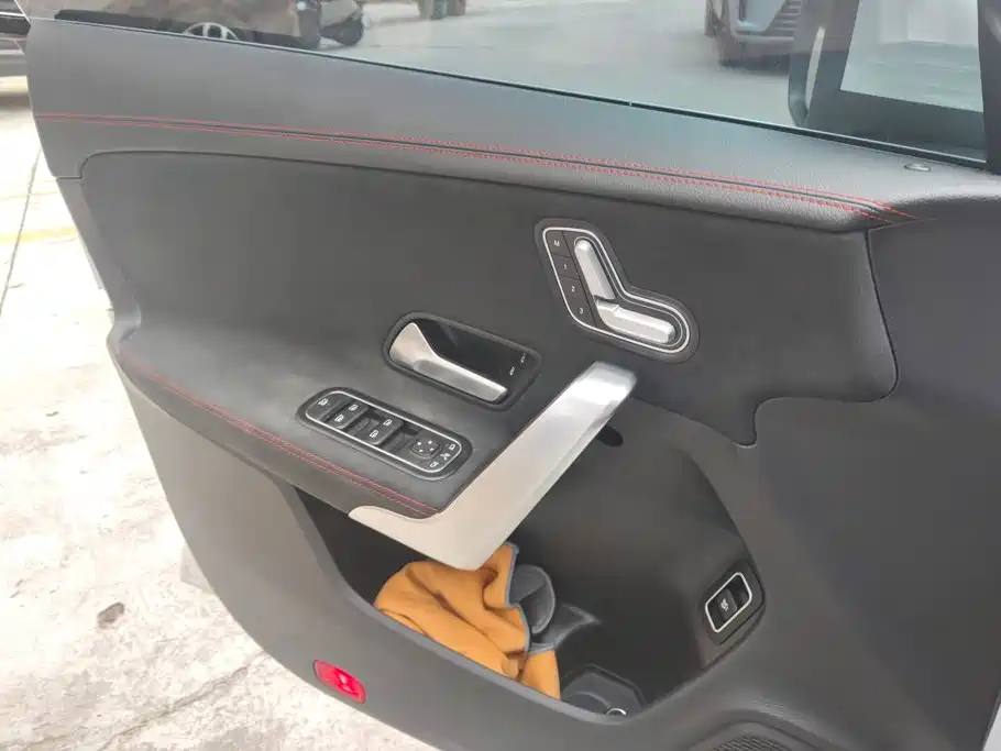 Mercedes-Benz CLA (Import) — миниатюра 7