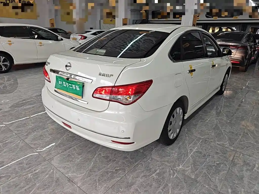 Nissan Sylphy — миниатюра 7