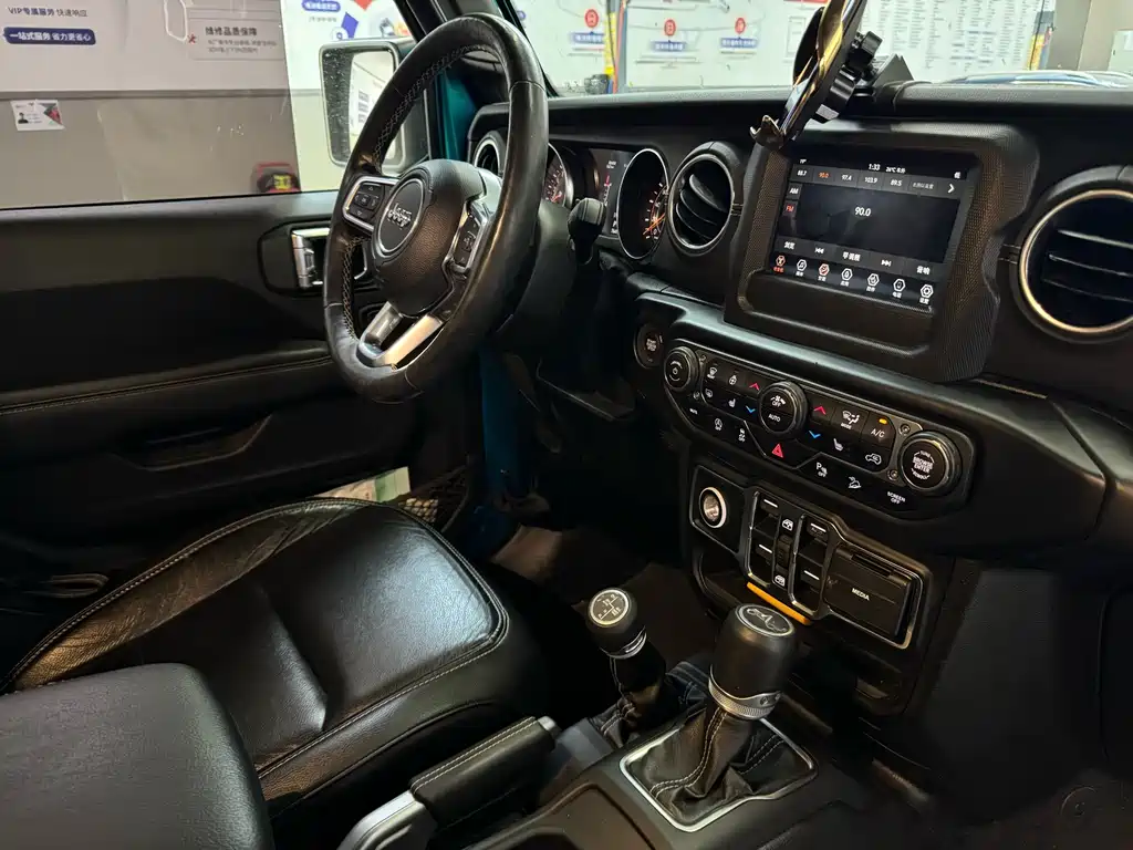 Jeep Wrangler — миниатюра 21