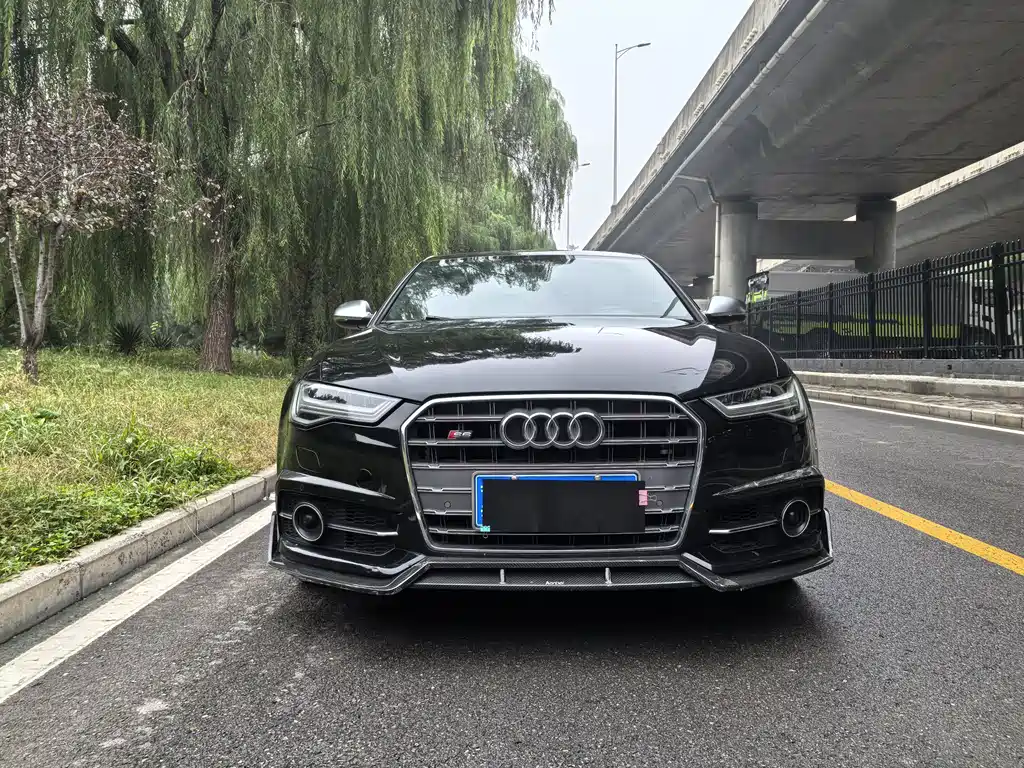 AUDI S6