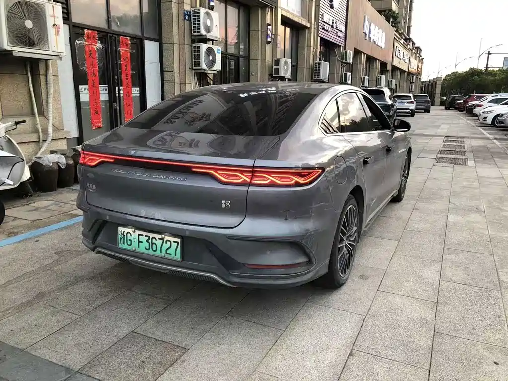 BYD Han — миниатюра 6
