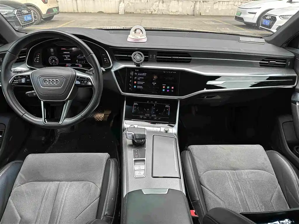 Audi A6L — миниатюра 6