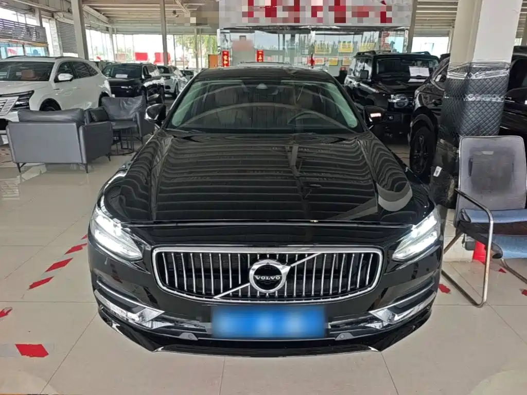 Volvo S90 — миниатюра 3