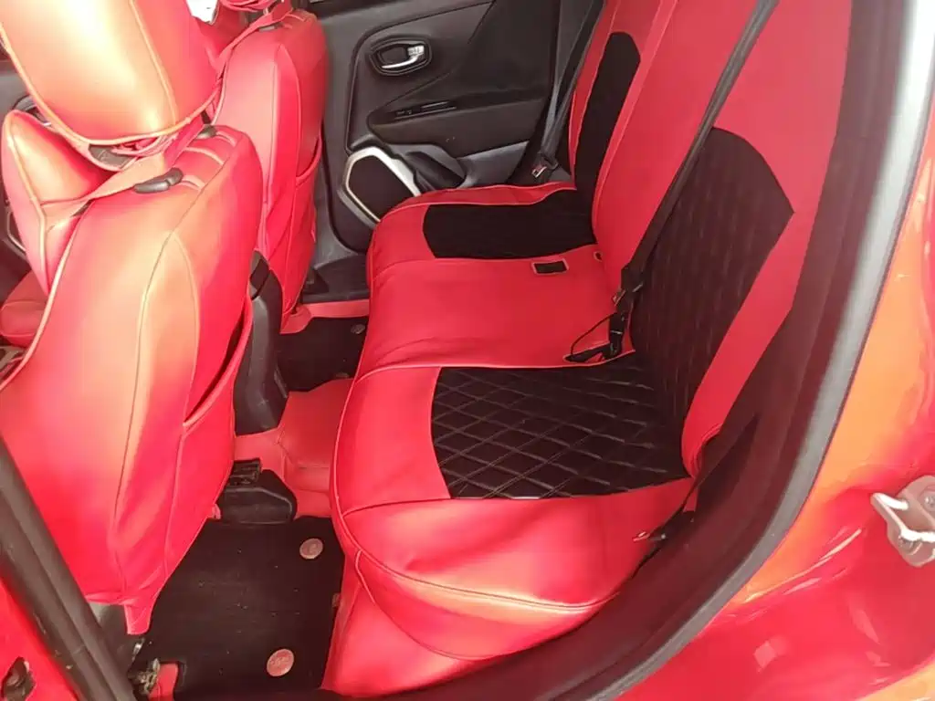 Jeep Renegade — миниатюра 17