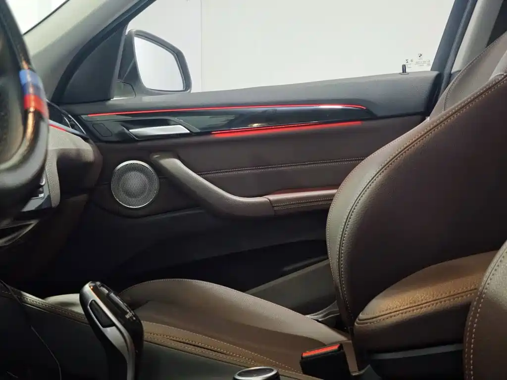 BMW X1 — миниатюра 15