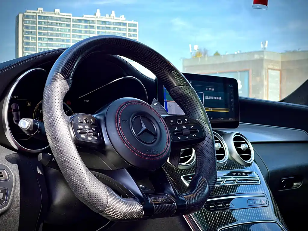 MERCEDES-BENZ C CLASS