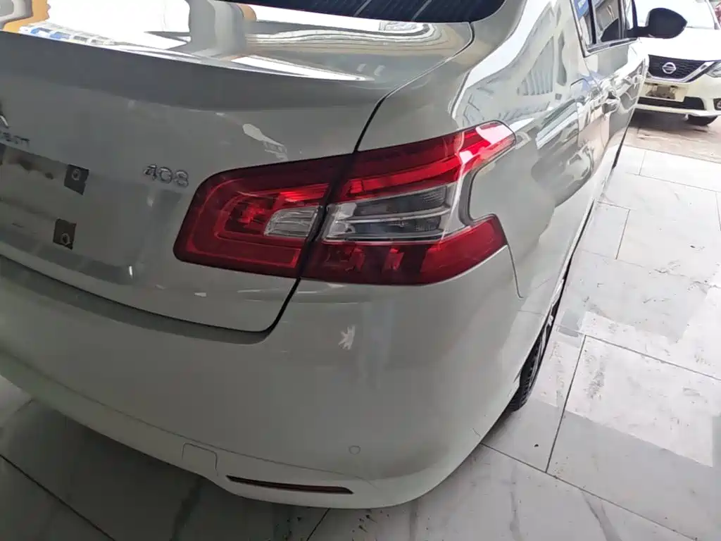 Peugeot 408 — миниатюра 8