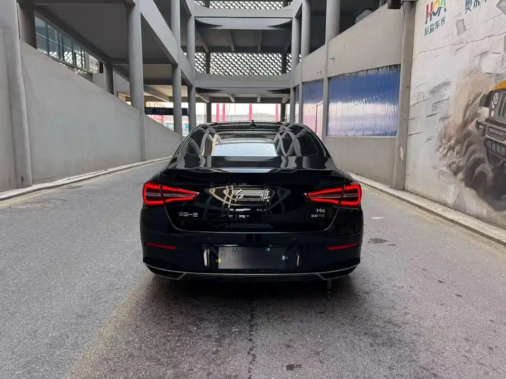 Hongqi Hongqi H5 — миниатюра 5