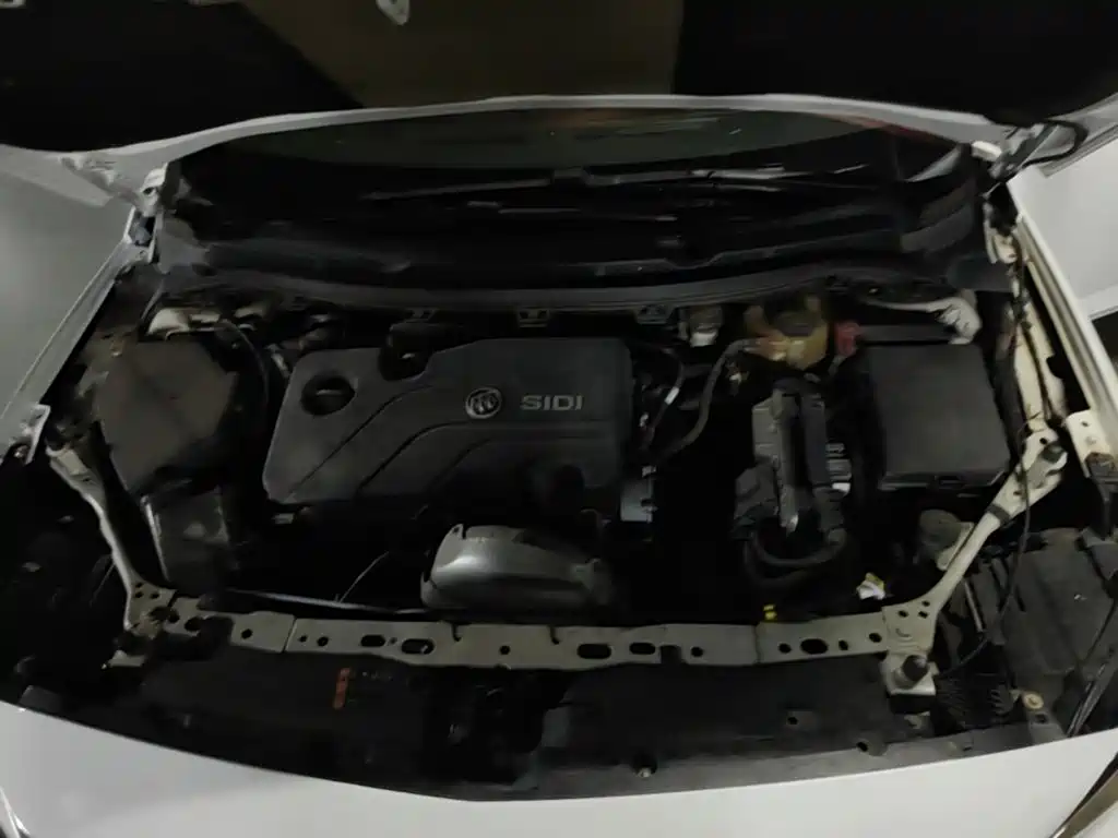 Buick Verano — миниатюра 16