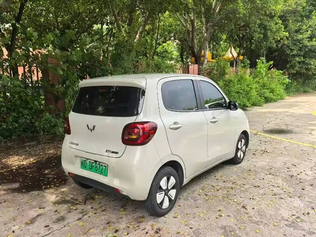 Wuling MINIEV — миниатюра 9