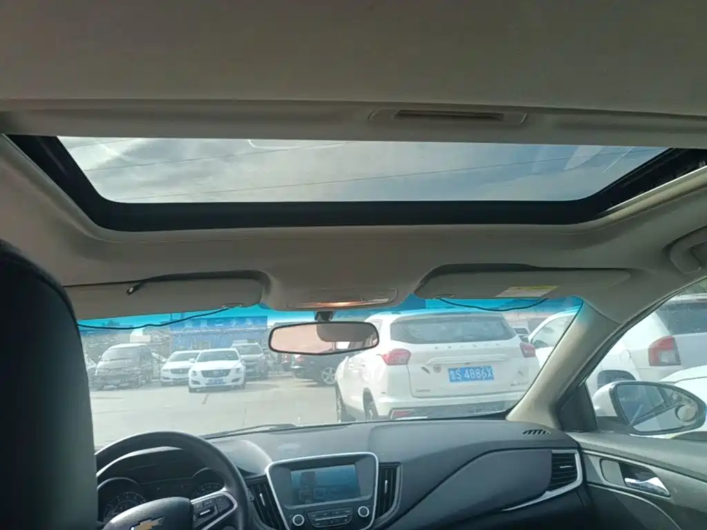 Chevrolet Cavalier — миниатюра 18