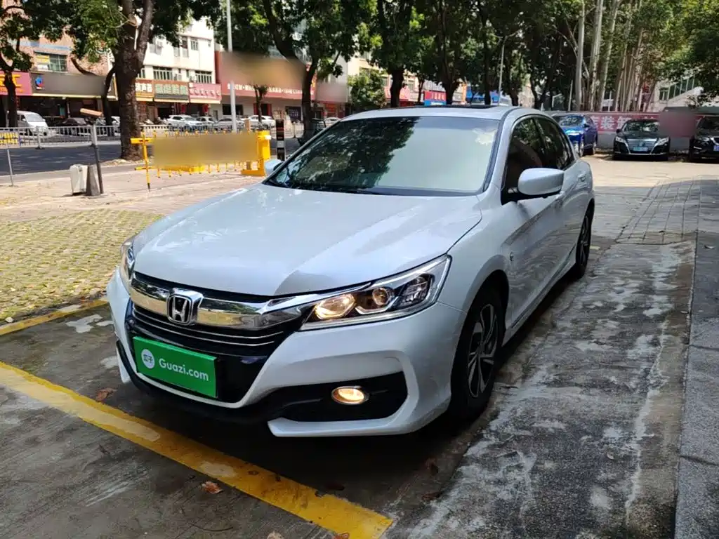 Honda Accord — миниатюра 2