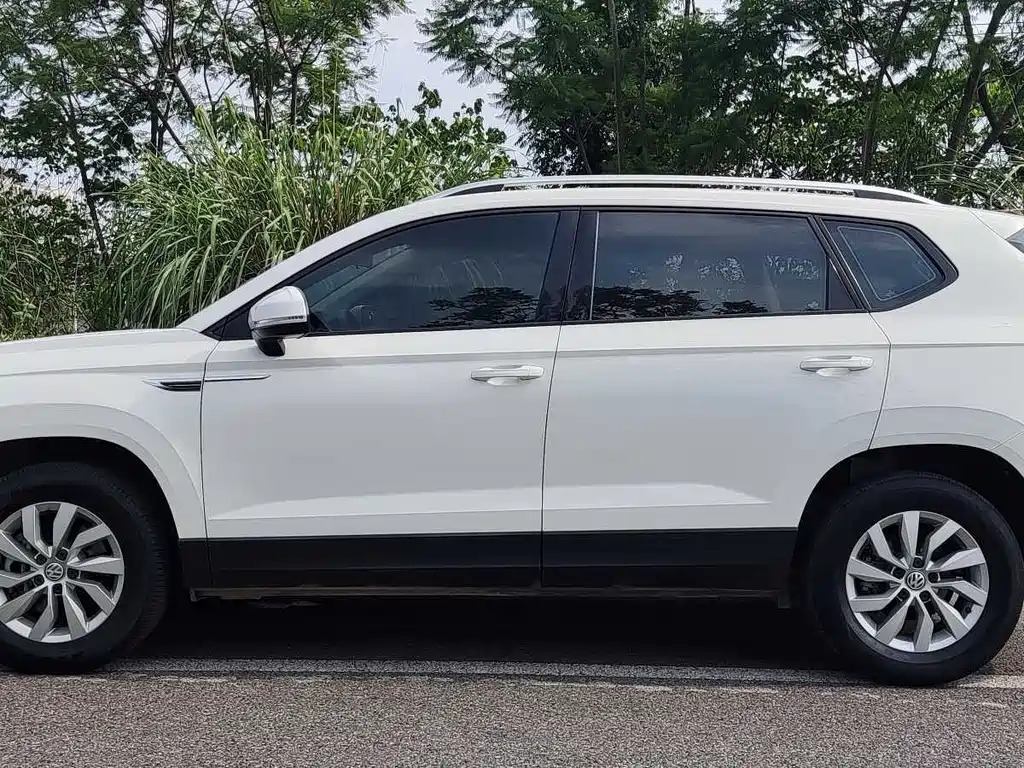 Volkswagen Tharu — миниатюра 12