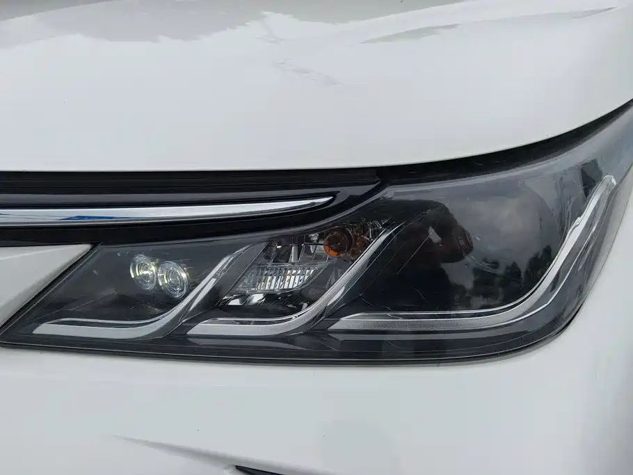 Toyota Corolla — миниатюра 5