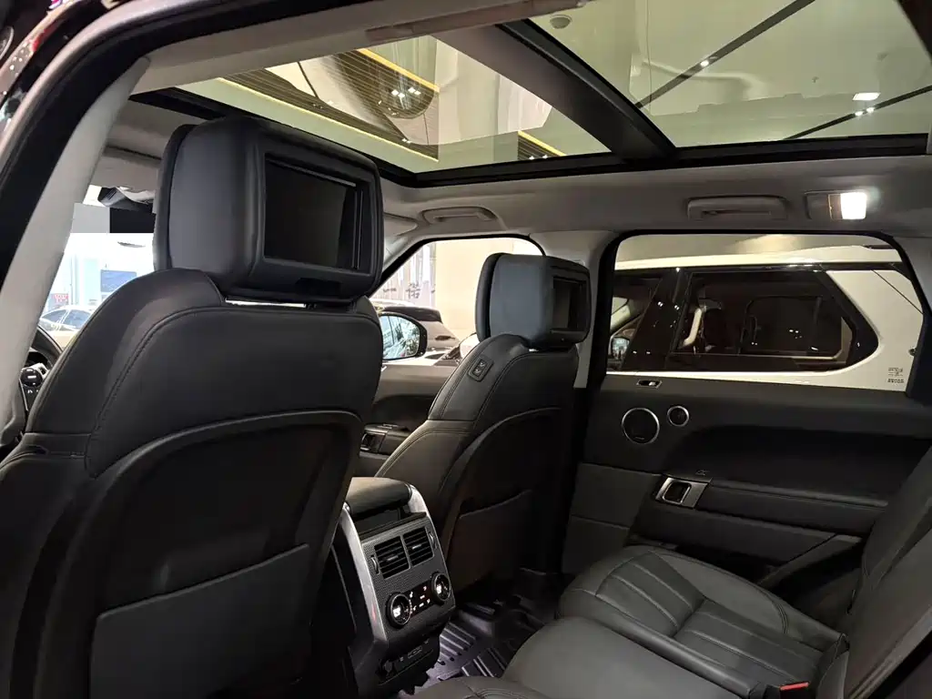 Land Rover Sport — миниатюра 6