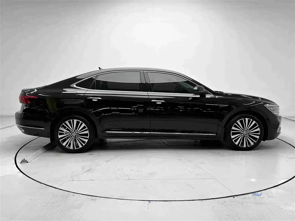 Volkswagen Passat — миниатюра 17