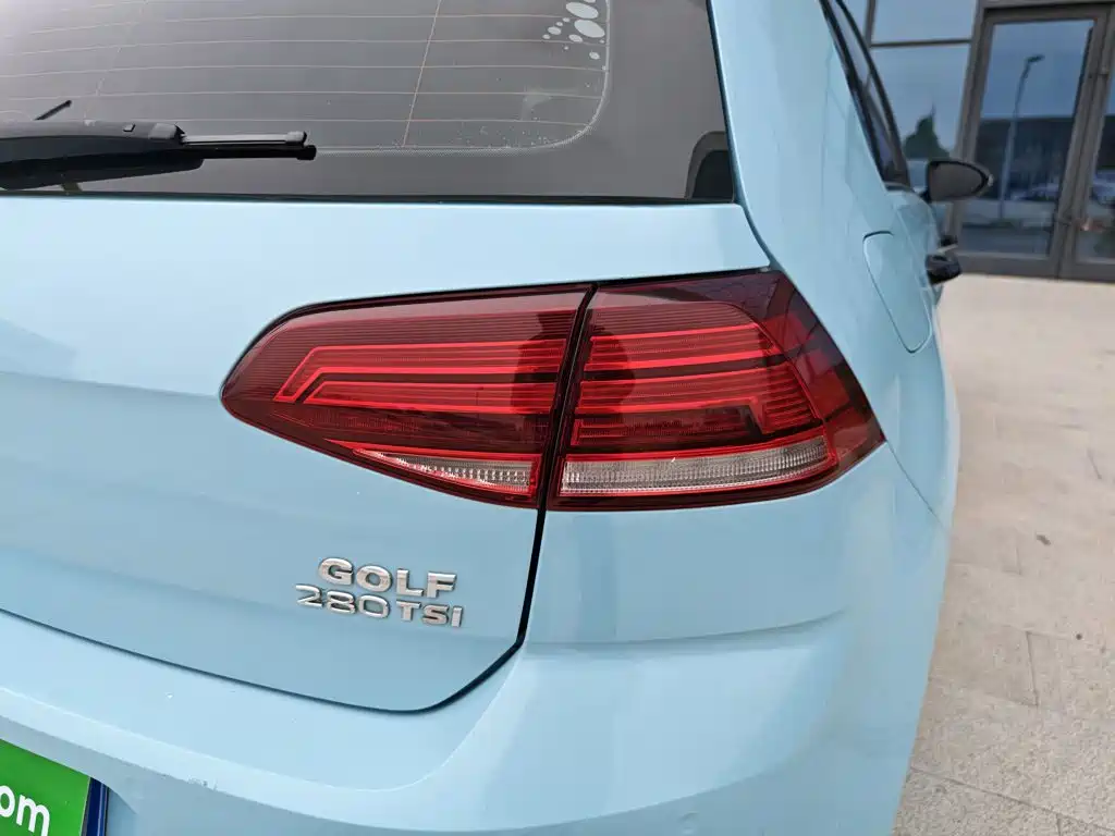 Volkswagen Golf — миниатюра 8