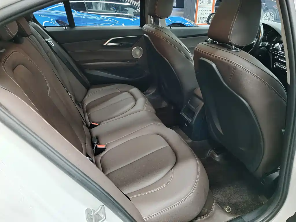 BMW 1 Series — миниатюра 13