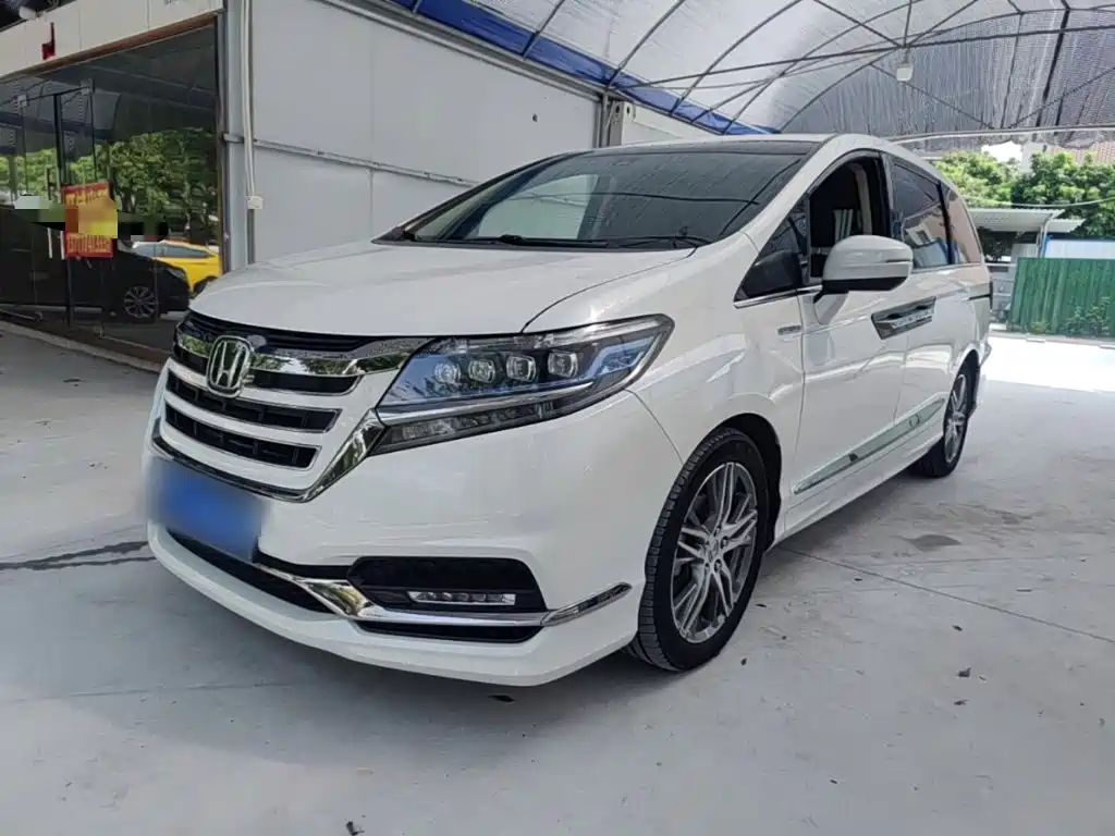 Honda Elysion — миниатюра 2