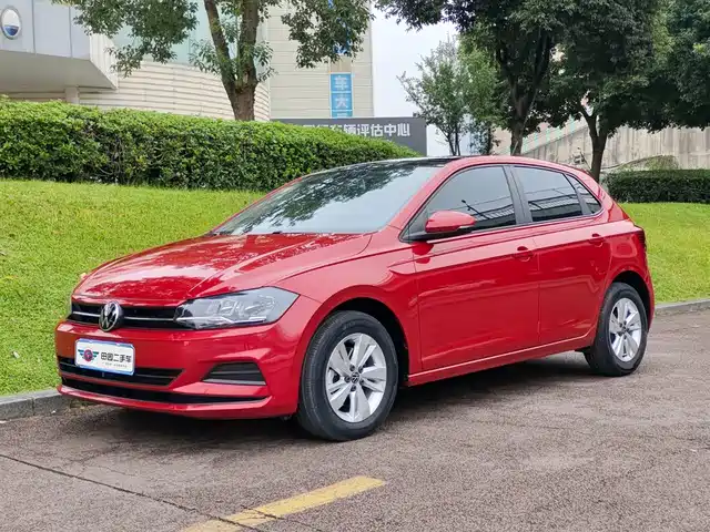 VOLKSWAGEN POLO 2021