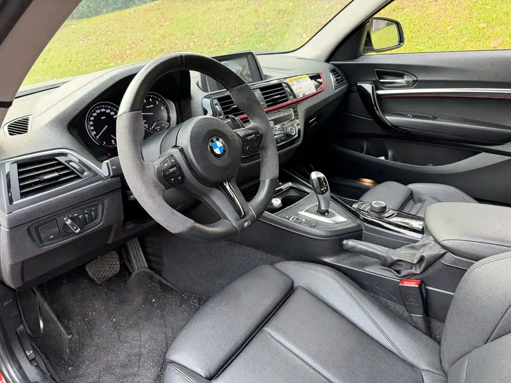 BMW 2 Series (Import) — миниатюра 7