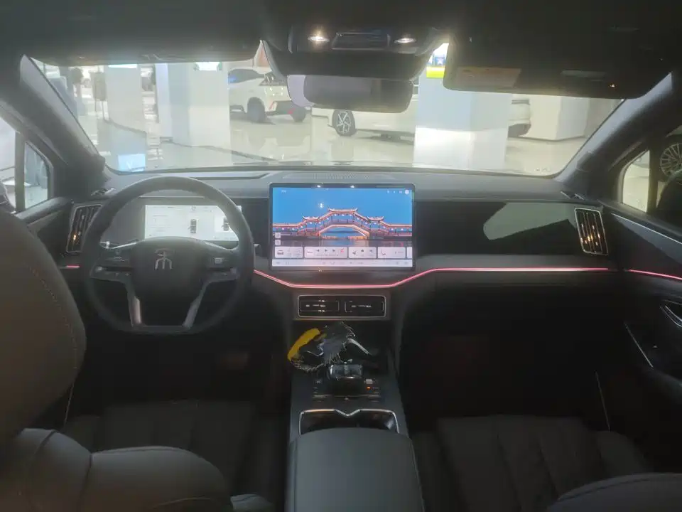BYD L DM-i — миниатюра 7