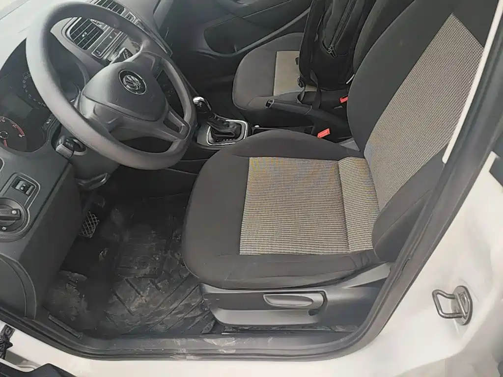 Volkswagen Polo — миниатюра 15