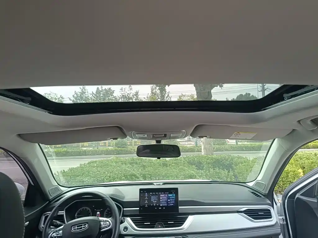 Geely Vision X6 — миниатюра 18