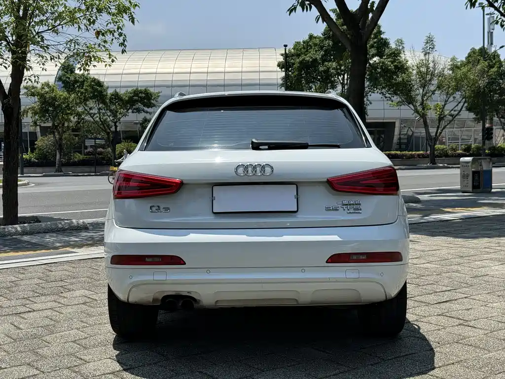Audi Q3 2015 35 TFSI quattro
