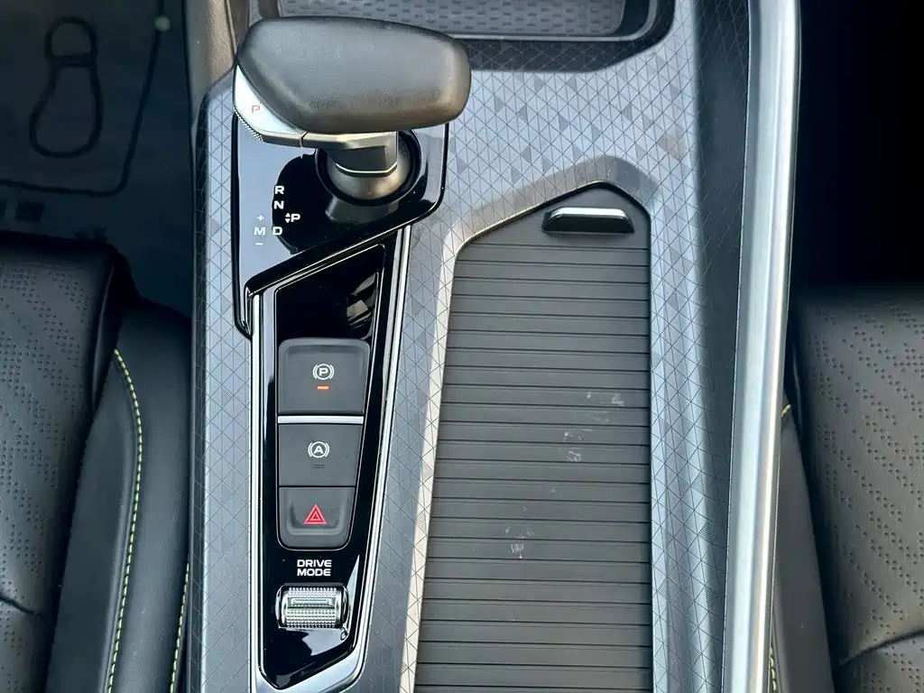 Geely Xingrui — миниатюра 16