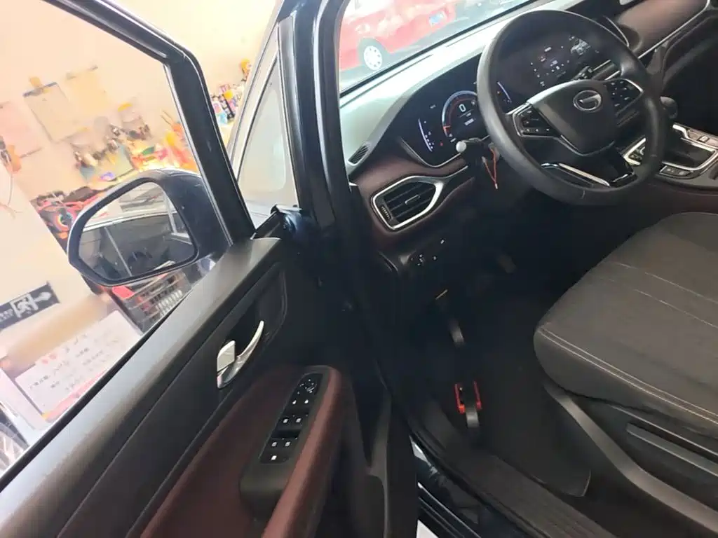 GAC Motor Trumpchi M6 — миниатюра 16