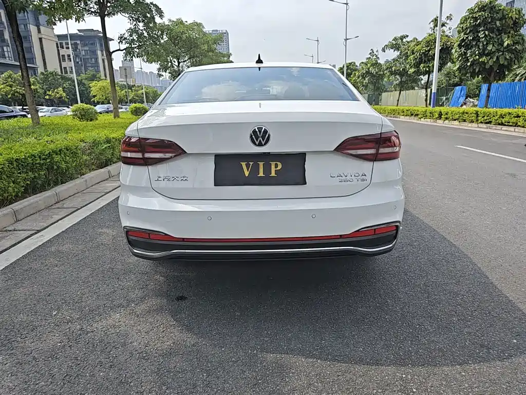 Volkswagen Lavida — миниатюра 14