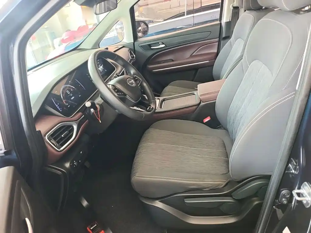 GAC Motor Trumpchi M6 — миниатюра 15