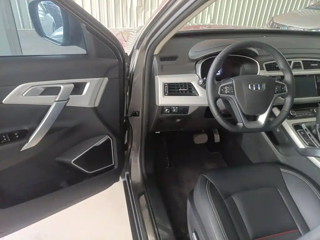 Geely Boyue — миниатюра 16