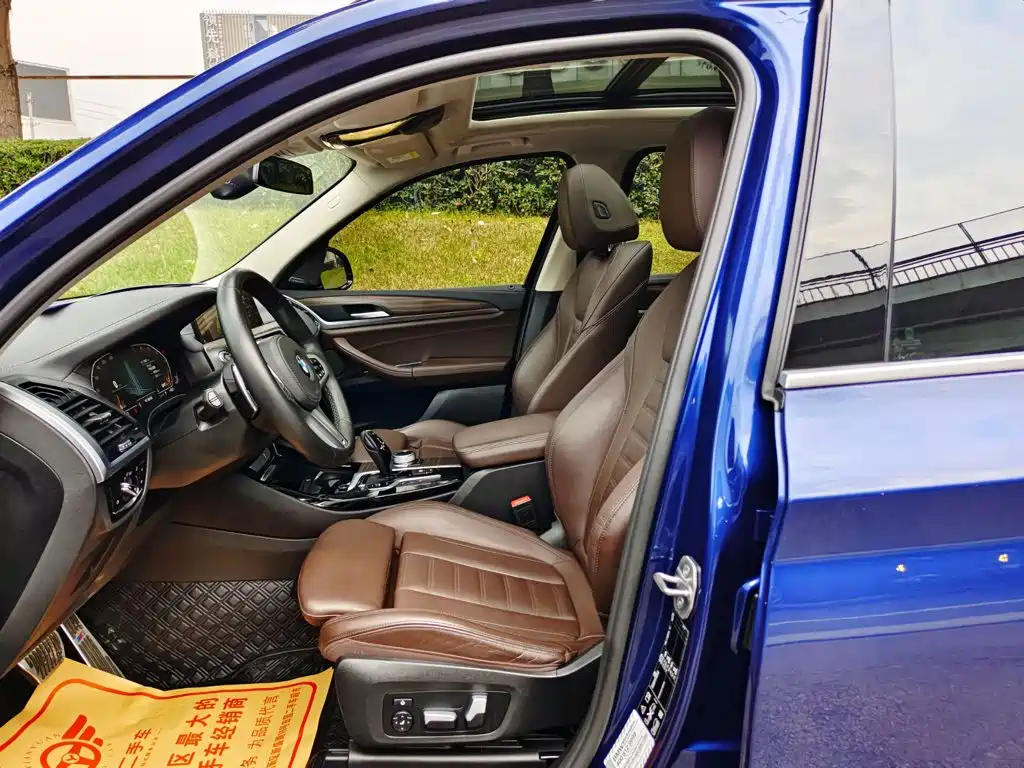 BMW X3 — миниатюра 8
