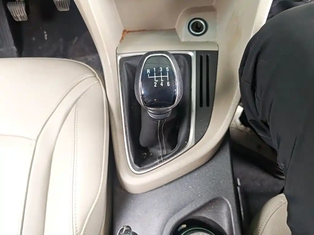 Buick Excelle — миниатюра 14
