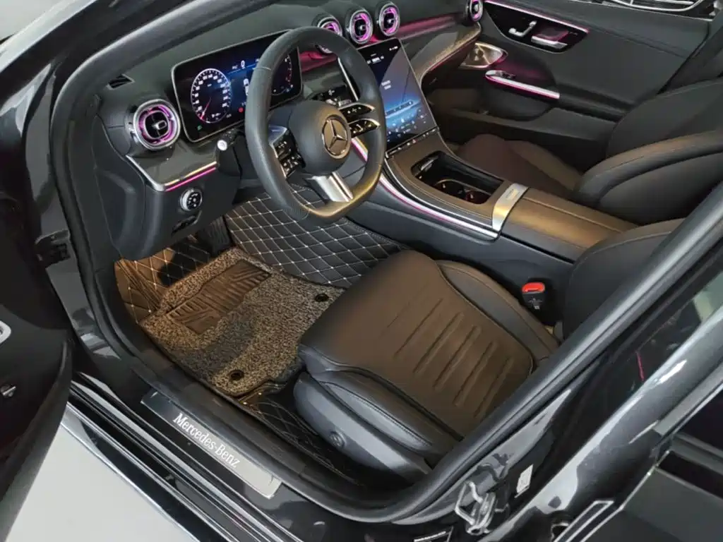 Mercedes-Benz C-Class — миниатюра 21